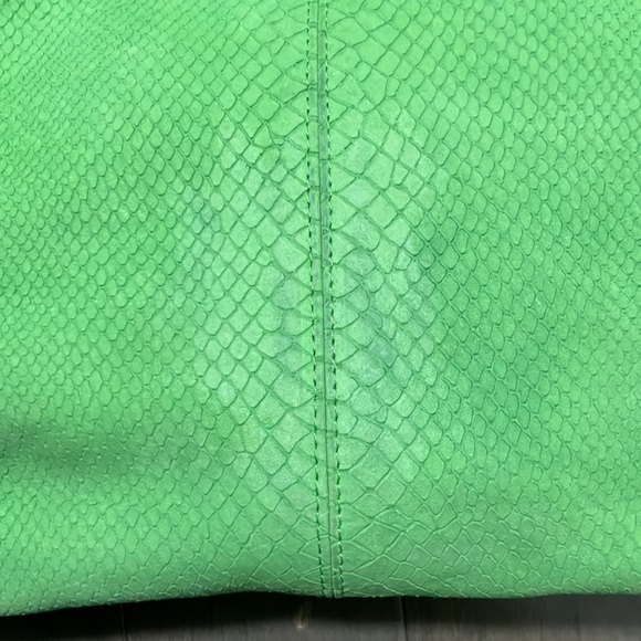 Y2K Vintage Bergē Snakeskin Pattern Leather Purse - Picture 11 of 14